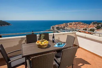 Penthouse The Old Town View Διαμέρισμα
