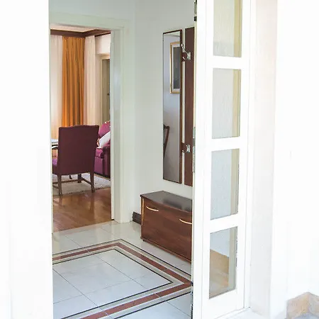 Penthouse The Old Town View 公寓