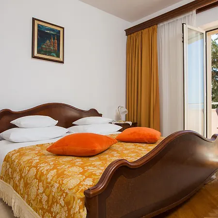 Διαμέρισμα Penthouse The Old Town View *