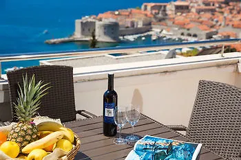 Penthouse The Old Town View Διαμέρισμα *